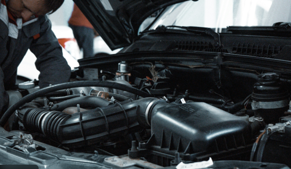 10 Signs Your Car Needs Immediate Maintenance in Dubai